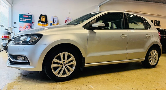 Volkswagen Polo 2 of 14