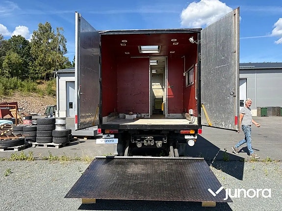 Specialfordon Volvo F613 (Inrett skåp) 25 of 30