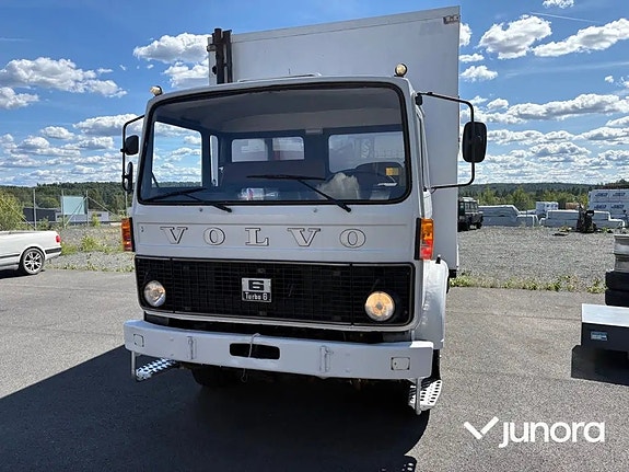 Specialfordon Volvo F613 (Inrett skåp) 12 of 30