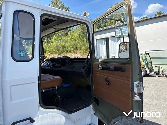 Specialfordon Volvo F613 (Inrett skåp) 20 of 30