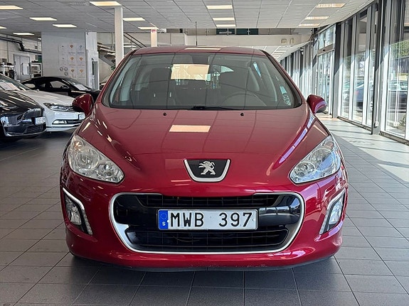 Peugeot 308 7 of 16