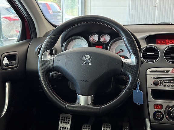 Peugeot 308 11 of 16