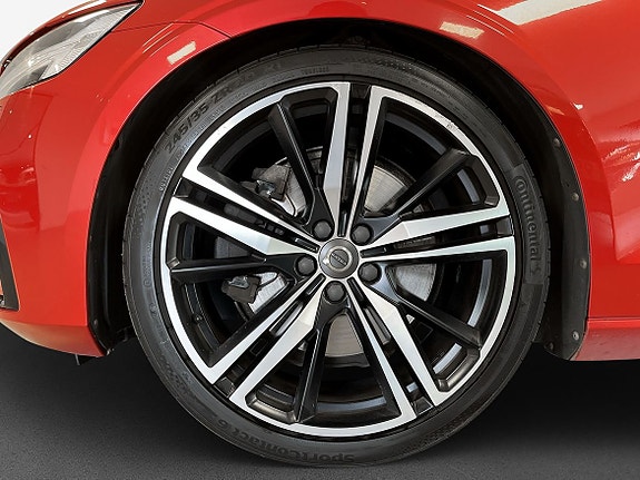 Volvo S60 5 of 15