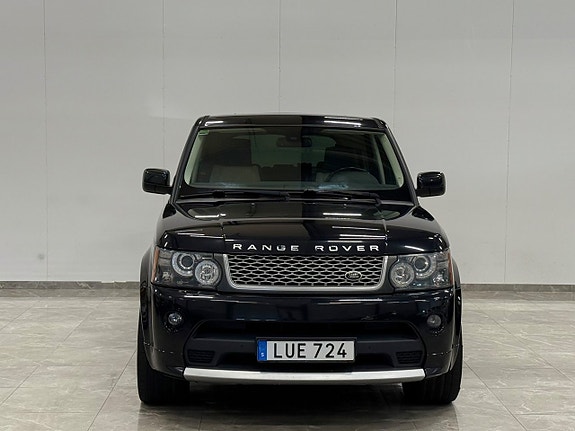 Land Rover Range Rover Sport 6 of 30