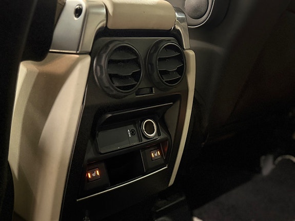 Land Rover Range Rover Sport 26 of 30