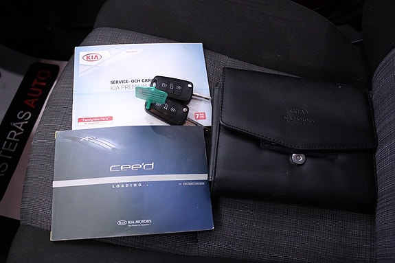 Kia Ceed 24 of 27