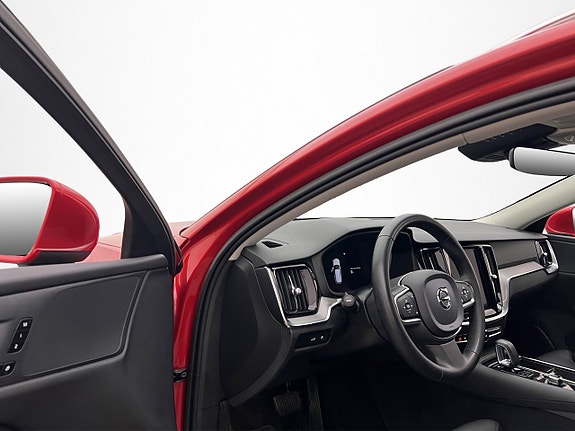 Volvo V60 10 of 30
