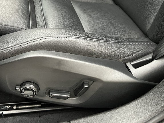Volvo V60 12 of 30