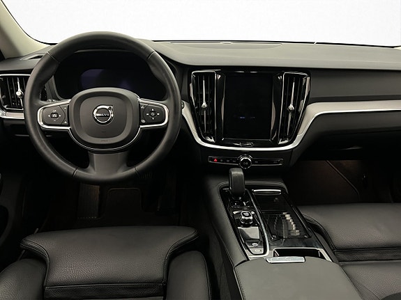 Volvo V60 14 of 30