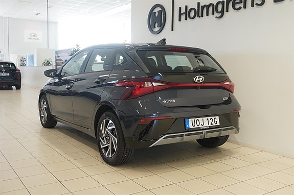 Hyundai i20 5 of 12
