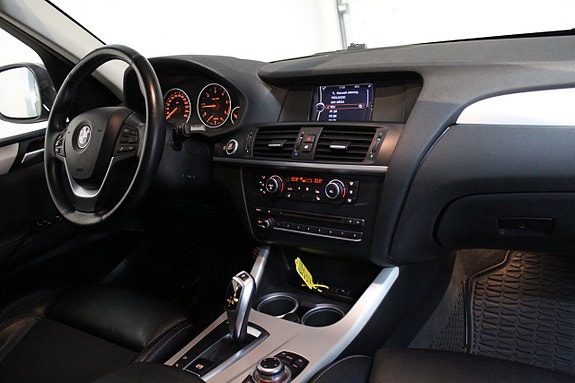 BMW X3 11 of 26