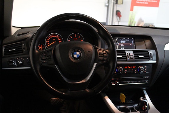 BMW X3 12 of 26
