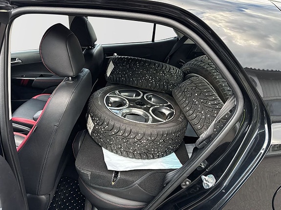 Kia Picanto 11 of 24