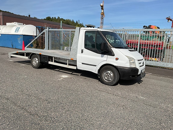 Ford Transit 4 of 11