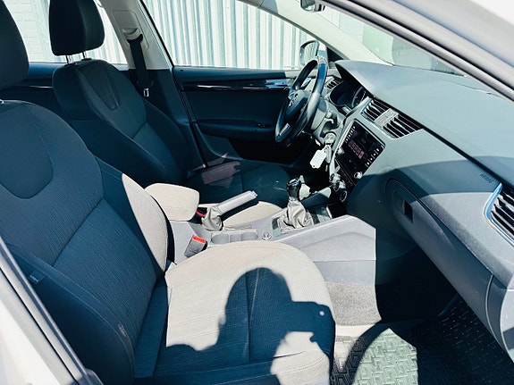 Skoda Octavia 5 of 19