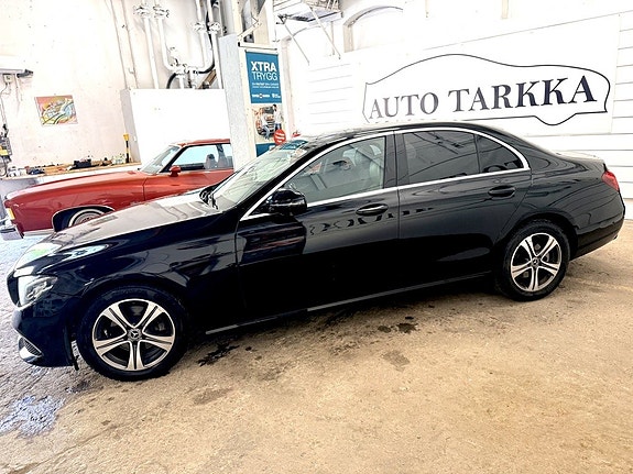 Mercedes-Benz E200 d 8 of 17