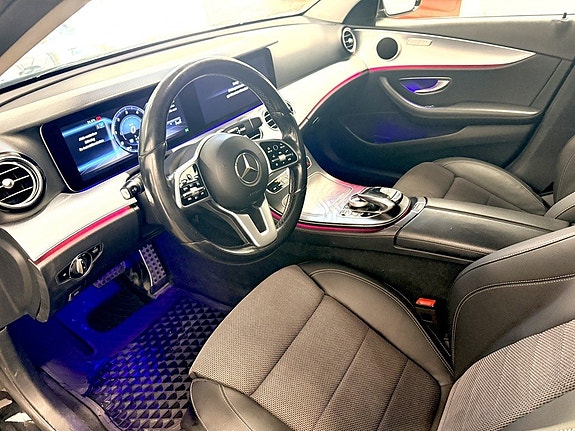 Mercedes-Benz E200 d 10 of 17