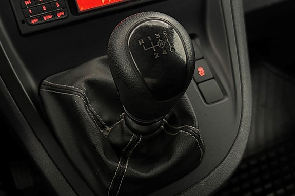 Mercedes-Benz Citan 109 22 of 24