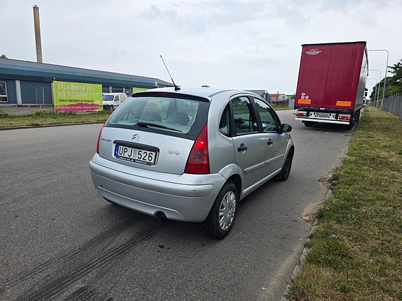 Citroen C3 2 of 6