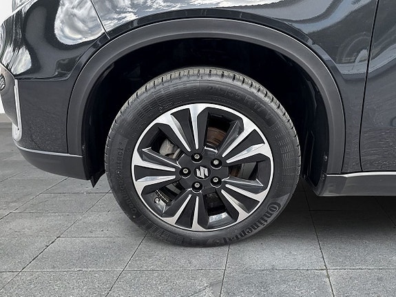 Suzuki Vitara 16 of 23