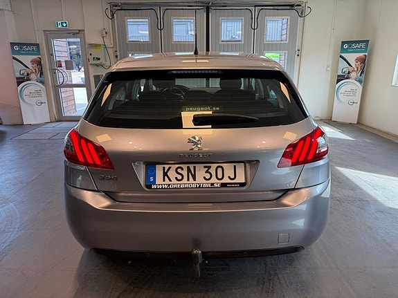 Peugeot 308 23 of 24