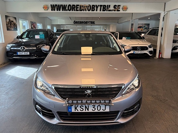 Peugeot 308 24 of 24
