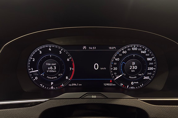 Volkswagen Passat 11 of 22