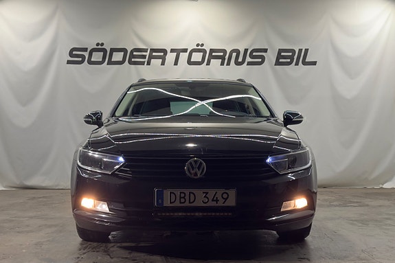 Volkswagen Passat 4 of 22