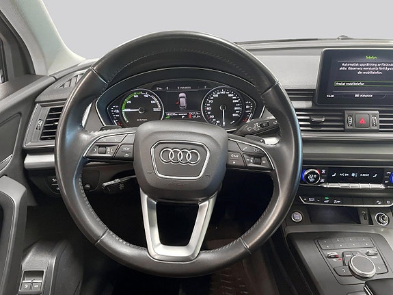 Audi Q5 10 of 19