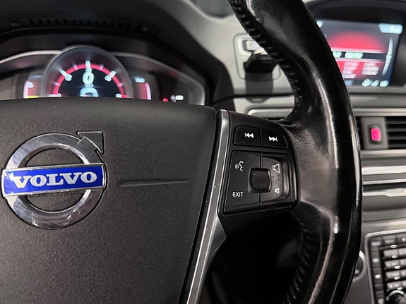 Volvo XC70 21 of 30