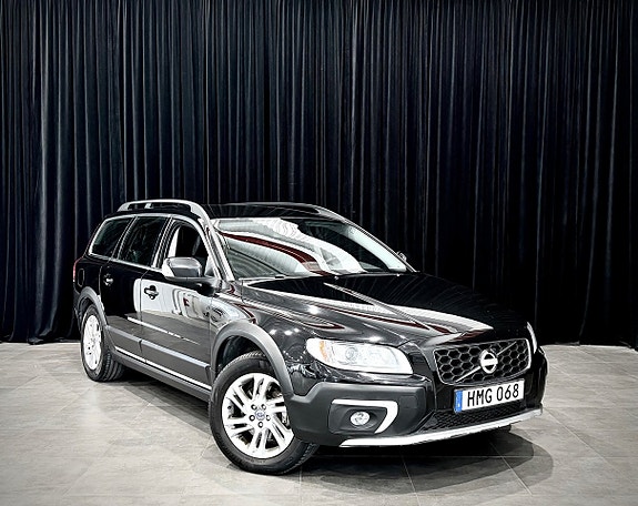 Volvo XC70 3 of 30