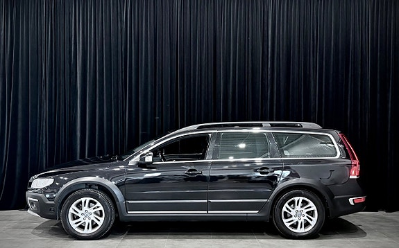 Volvo XC70 6 of 30