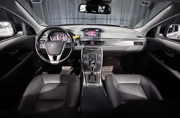Volvo XC70 17 of 30