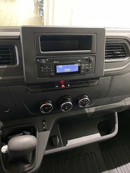 Renault Master 6 of 8