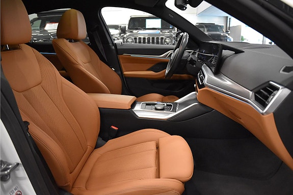 BMW i4 13 of 27