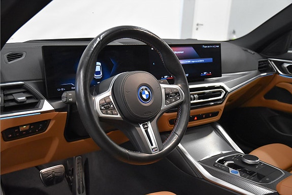 BMW i4 9 of 27