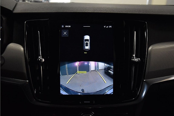 Volvo V90 Cross Country 21 of 26