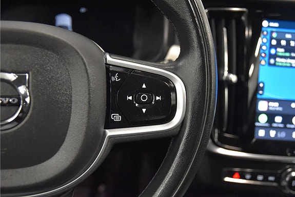 Volvo V90 Cross Country 11 of 26