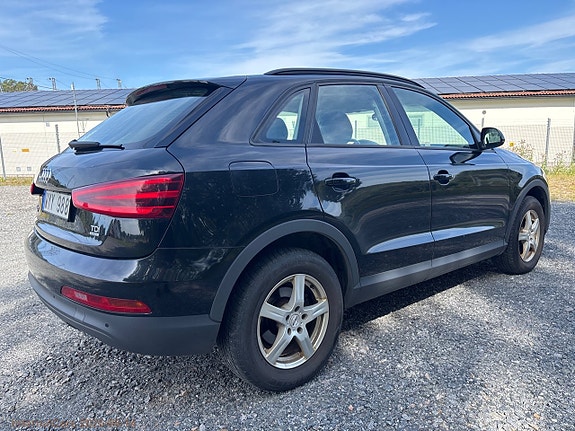 Audi Q3 5 of 27