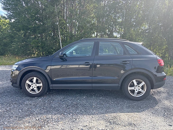Audi Q3 8 of 27