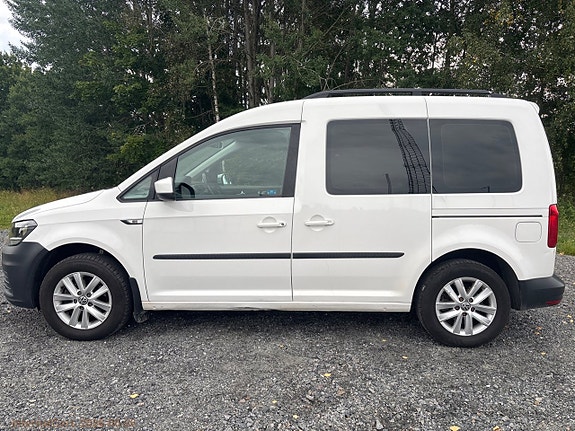 Volkswagen Caddy 8 of 30