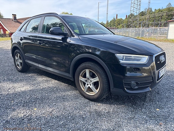 Audi Q3 3 of 27