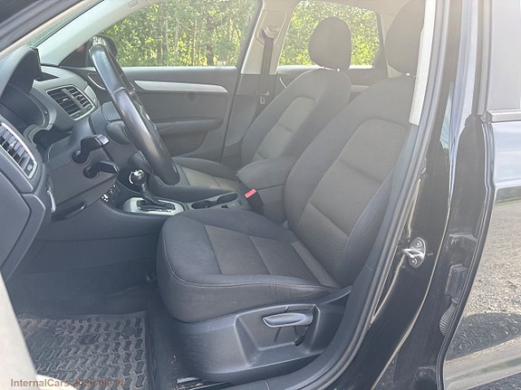 Audi Q3 14 of 27
