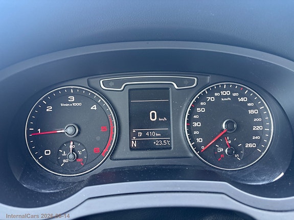 Audi Q3 10 of 27