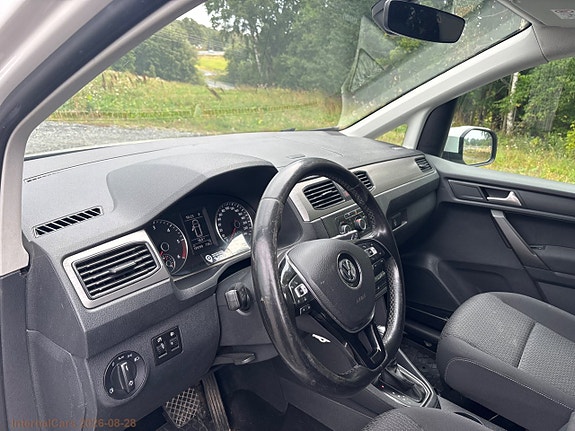 Volkswagen Caddy 15 of 30