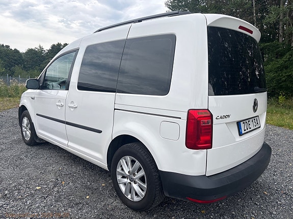 Volkswagen Caddy 7 of 30