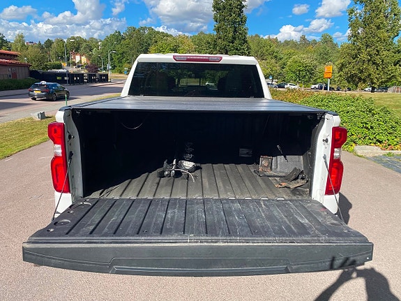Chevrolet Silverado 1500 5 of 21