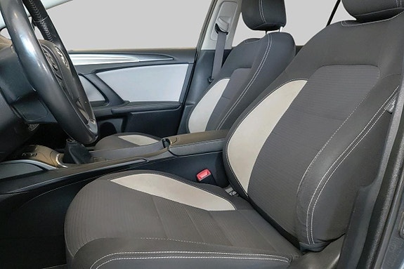 Toyota Avensis 6 of 10