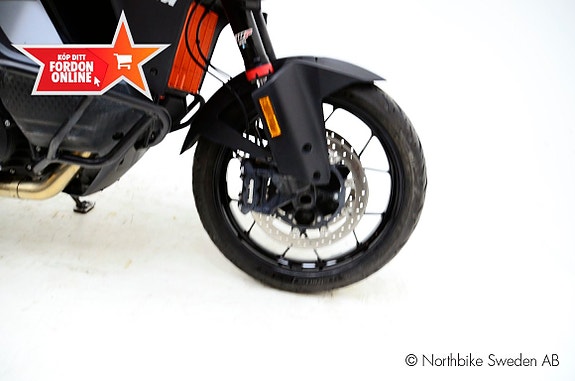 KTM 1290 Super Adventure 6 of 11