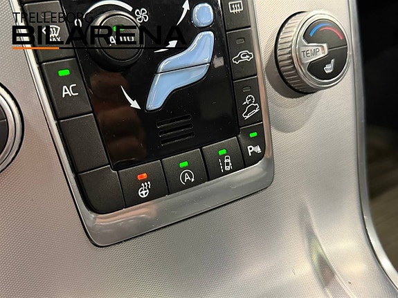 Volvo XC70 19 of 26